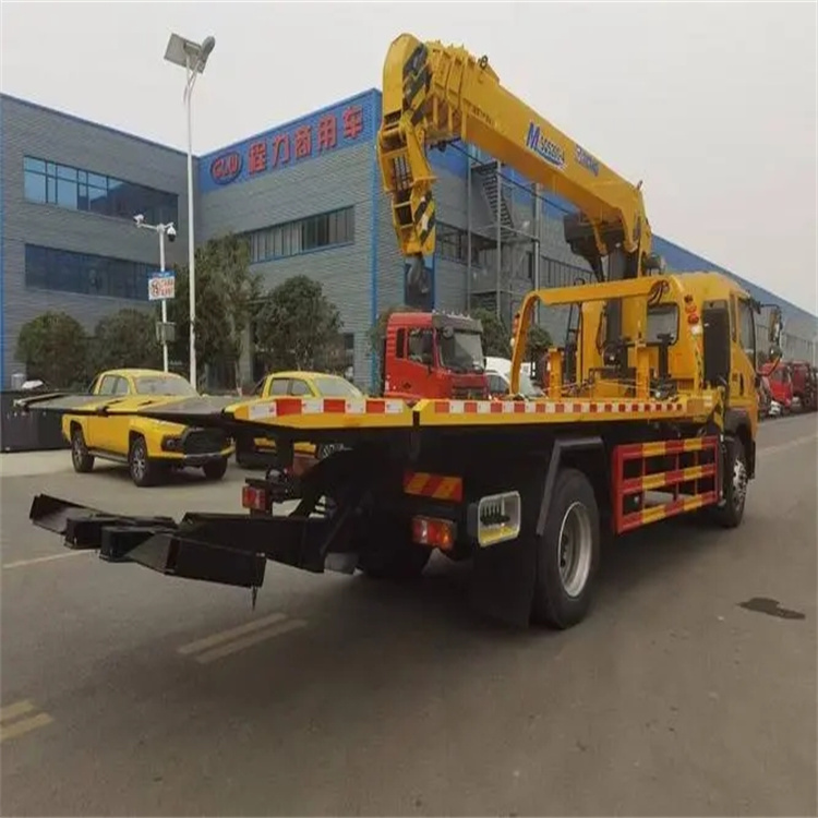 永丰县附近小随车吊出租电话，轻松解决搬运烦恼