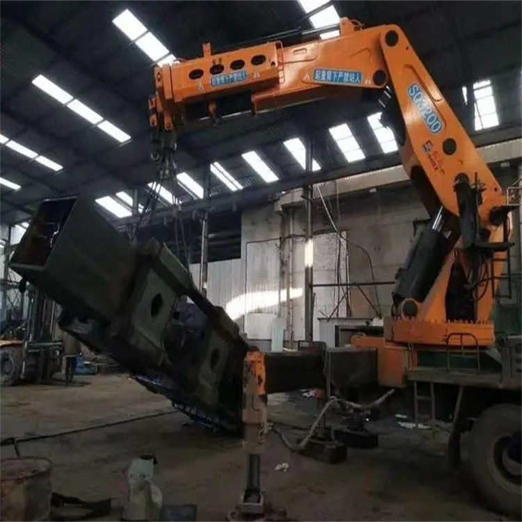 永丰县130吨折臂吊车出租吊机租赁附近电话