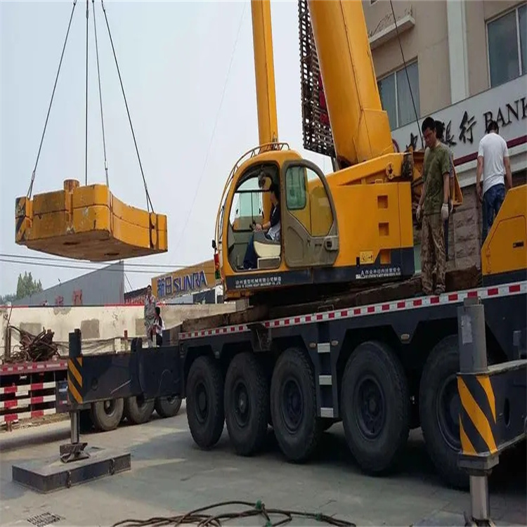 永丰县当地吊车出租|机器吊装|75吨|工厂搬迁服务